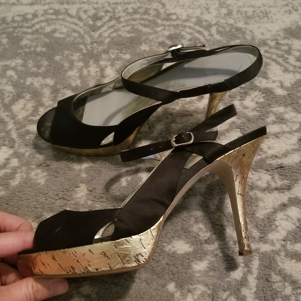 Marc Fisher Open Toe Heel Platform